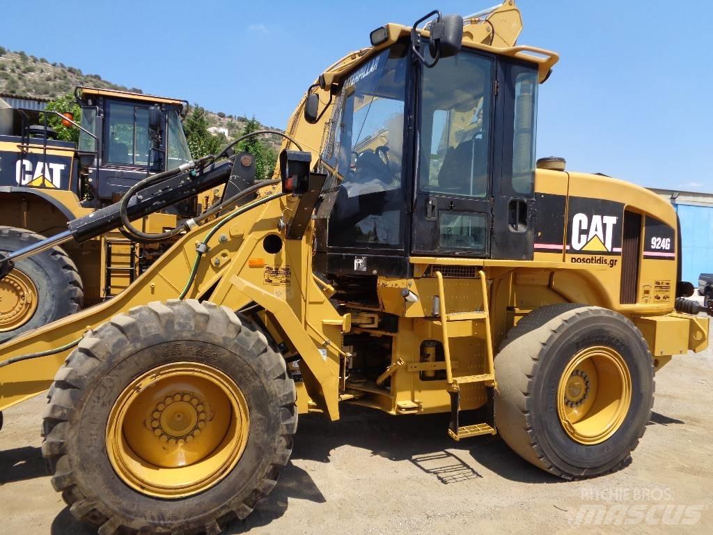 CAT 924 G Фронтальные погрузчики