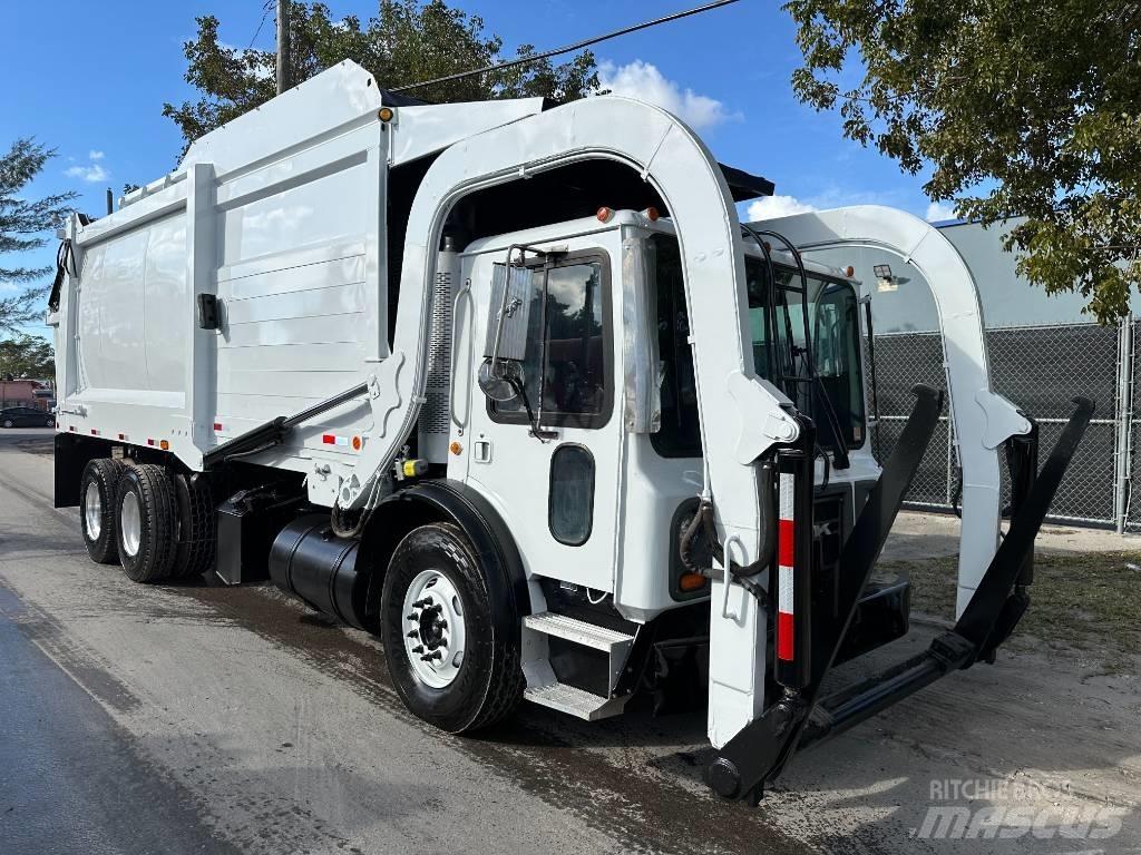 Mack MRU 613 Мусоровозы