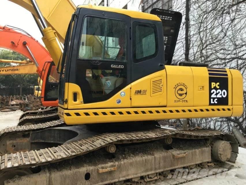 Komatsu PC 220-7 Гусеничные экскаваторы
