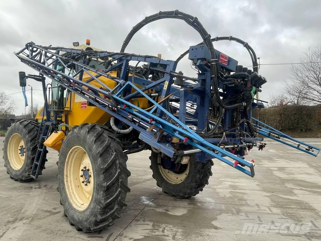 Caruelle 2500L Самоходные опрыскиватели