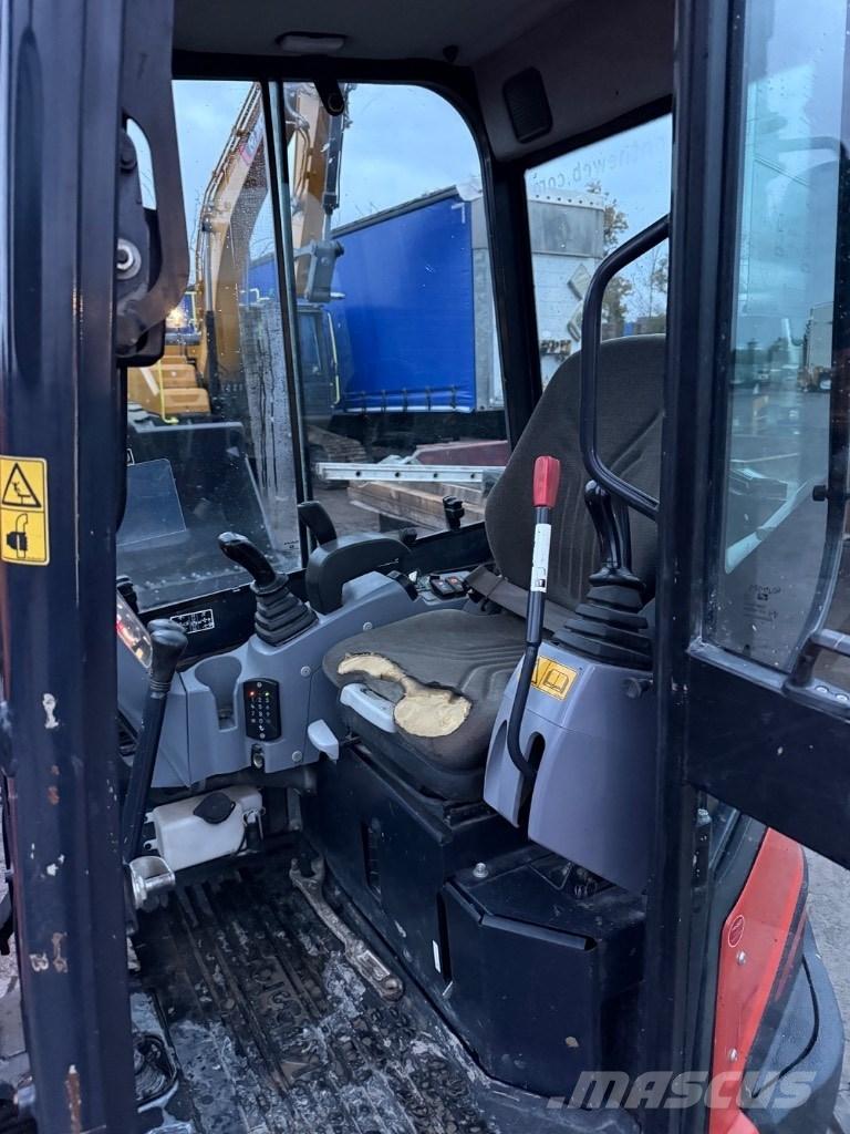 Kubota U 27-4 Мини-экскаваторы