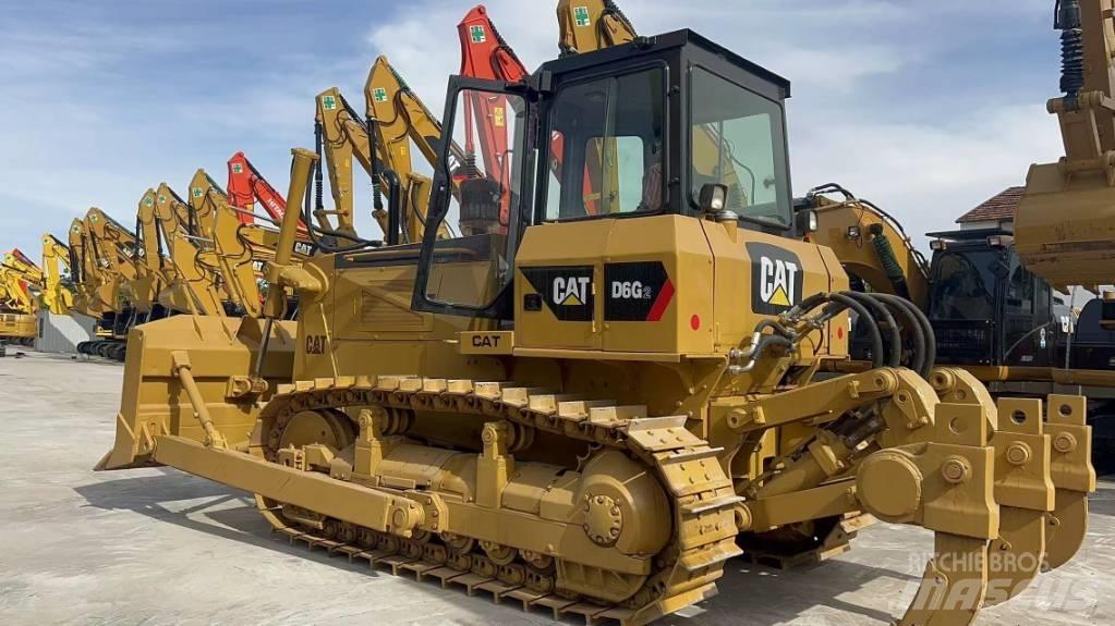 CAT D 6 G LGP II Гусеничные бульдозеры