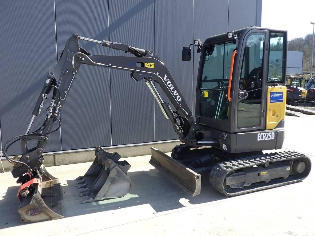 Volvo ECR 25 D Мини-экскаваторы