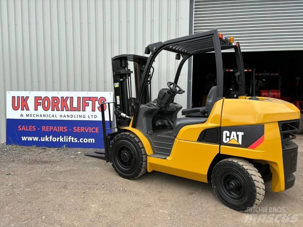 CAT DP40NT Дизельные погрузчики