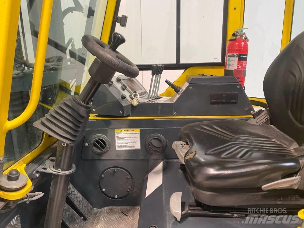 Combilift CBE2500 4-x ходовые ричтраки