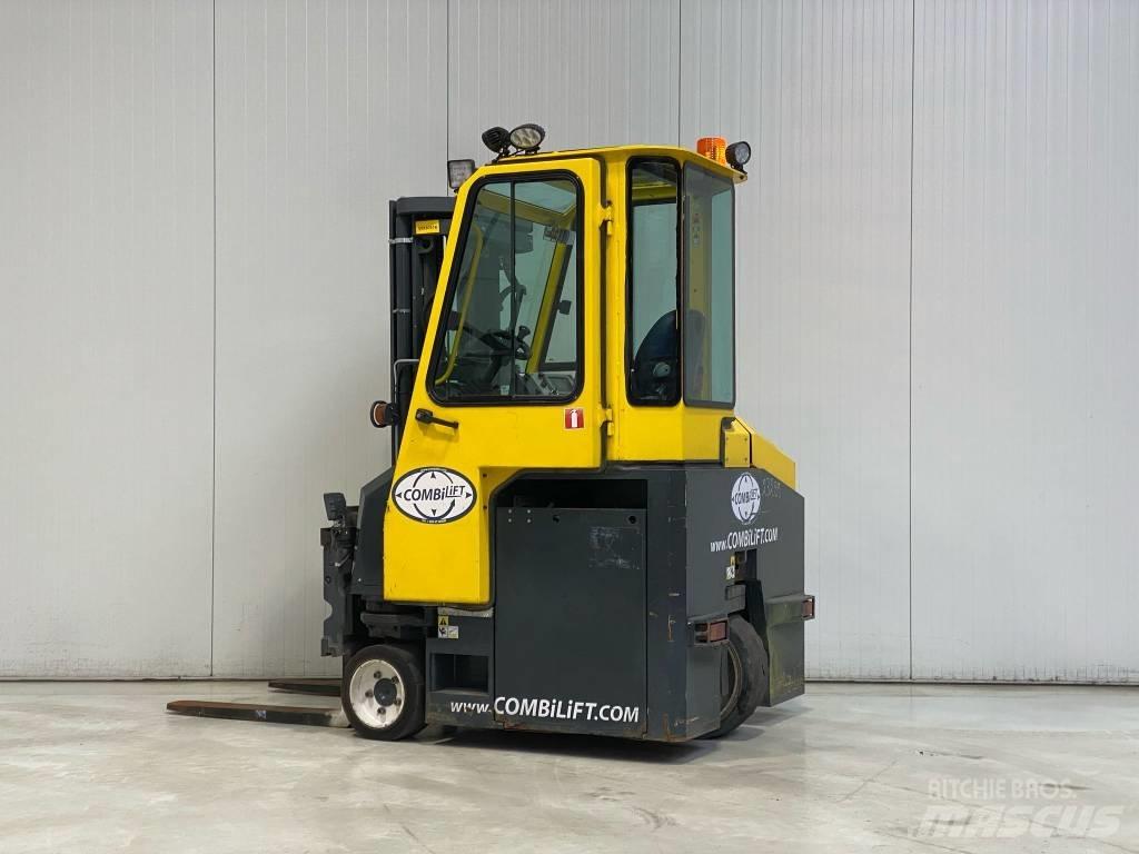 Combilift CBE2500 4-x ходовые ричтраки