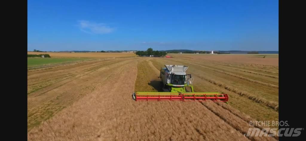 CLAAS Lexion 780 TT Зерноуборочные комбайны