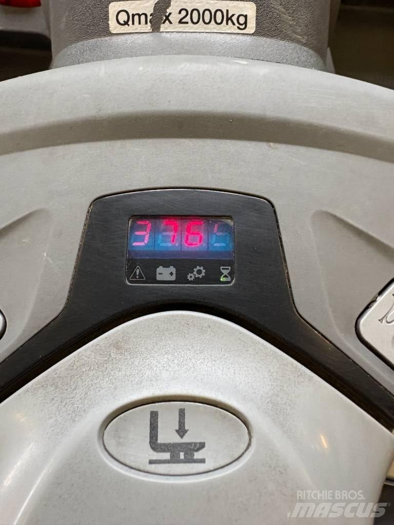 Cesab P 320 Самоходные электрические тележки