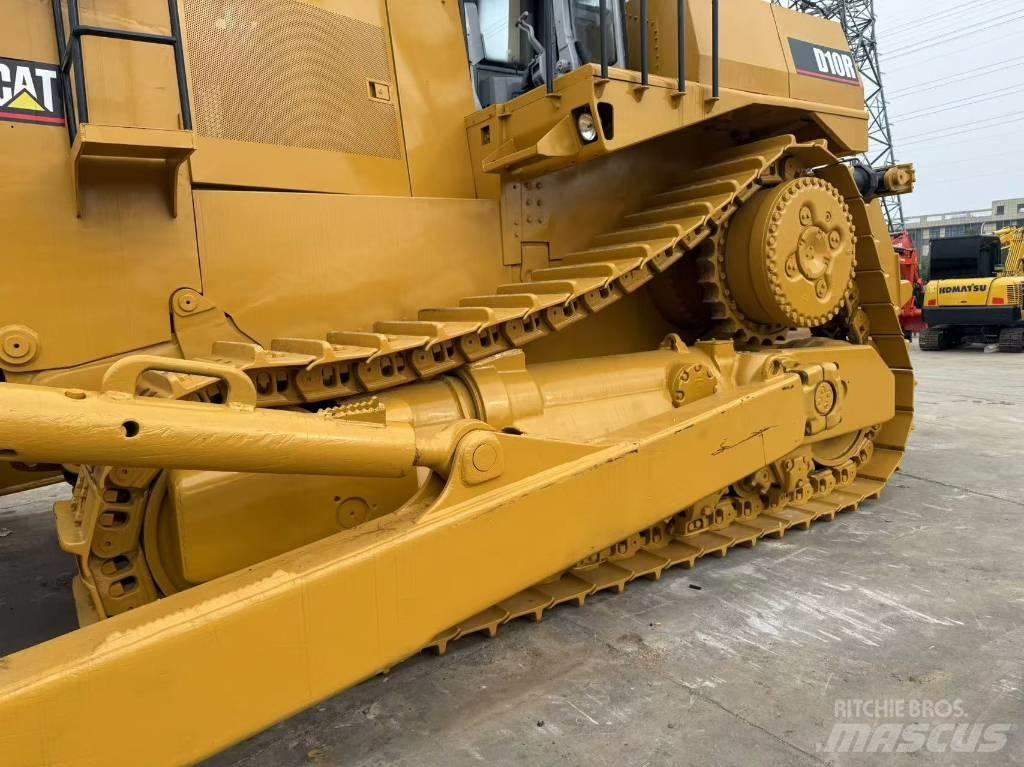 CAT D 10 R Гусеничные бульдозеры