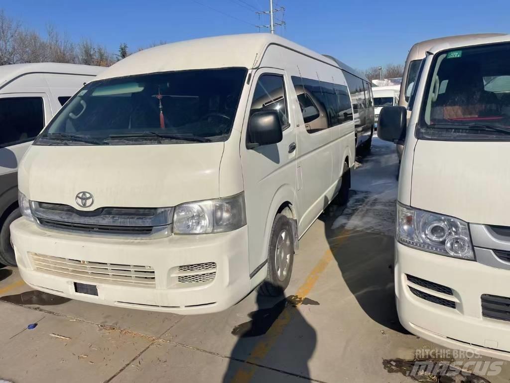 Toyota Hiace Междугородные автобусы