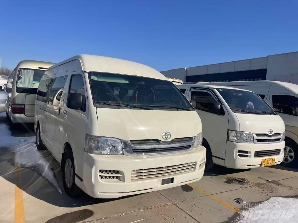 Toyota Hiace Междугородные автобусы