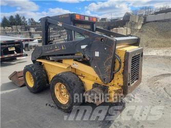 New Holland LS 190 Мини-погрузчики