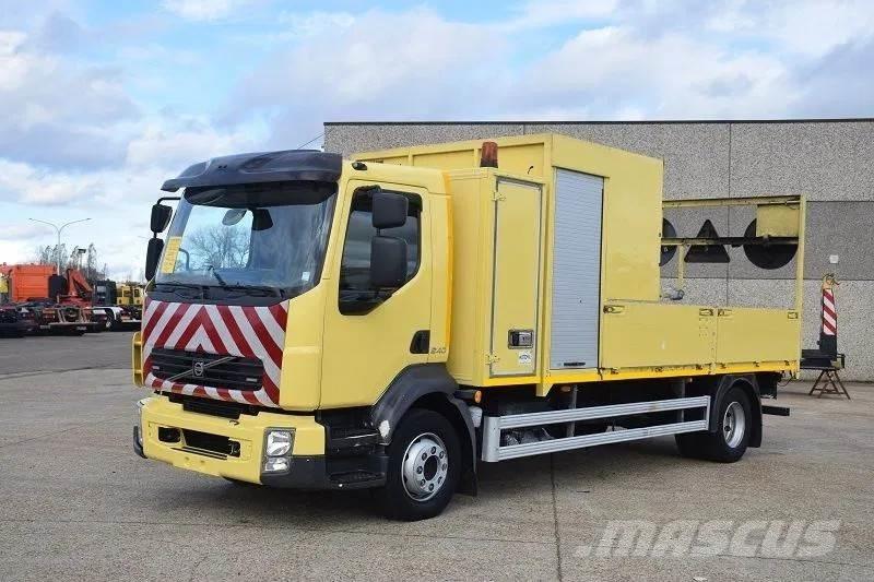 Volvo FL 250 Грузовики-платформы/боковая разгрузка