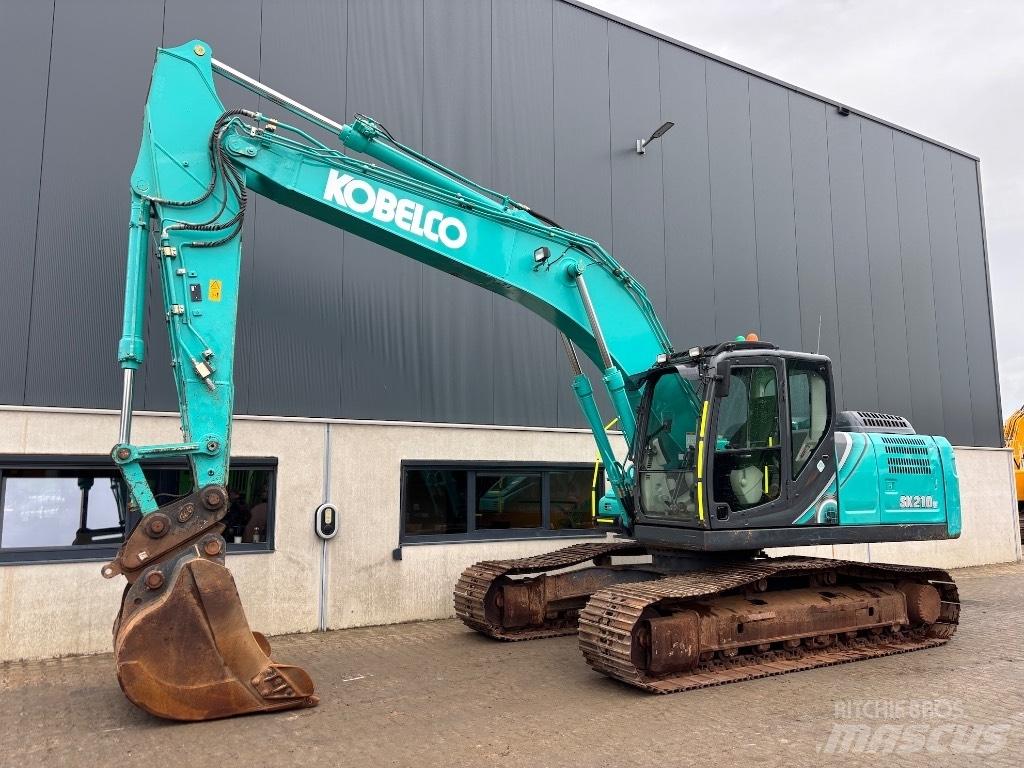 Kobelco SK 210 LC-10 Гусеничные экскаваторы