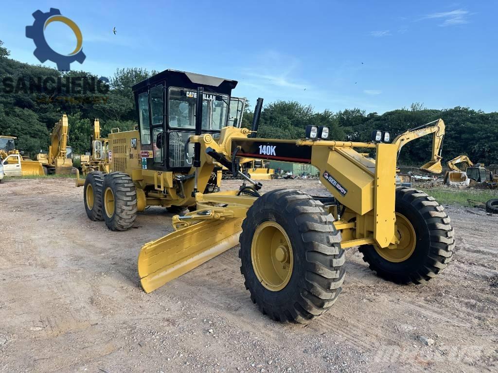 CAT 140K Грейдеры