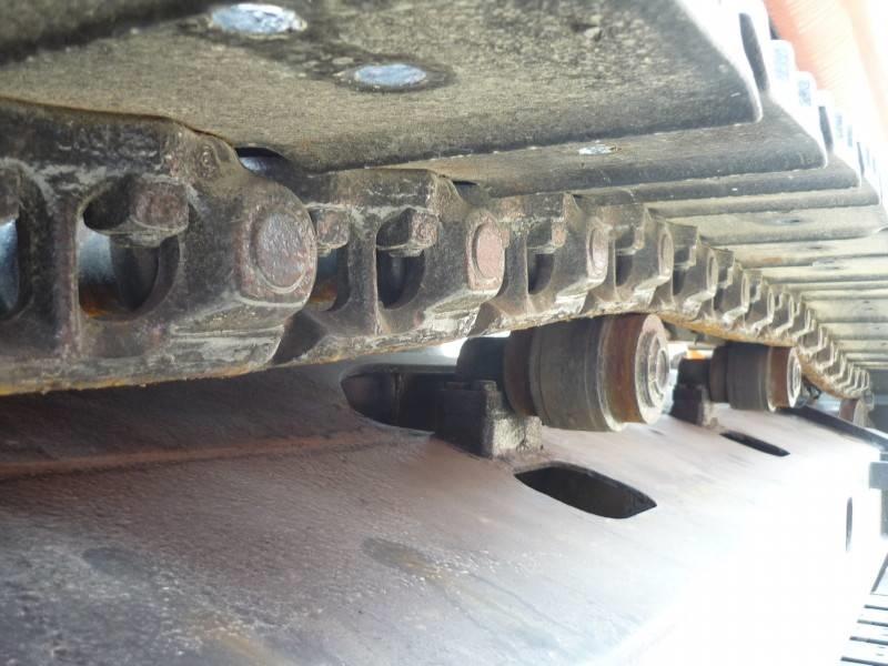 Hitachi ZX 225 US Гусеничные экскаваторы