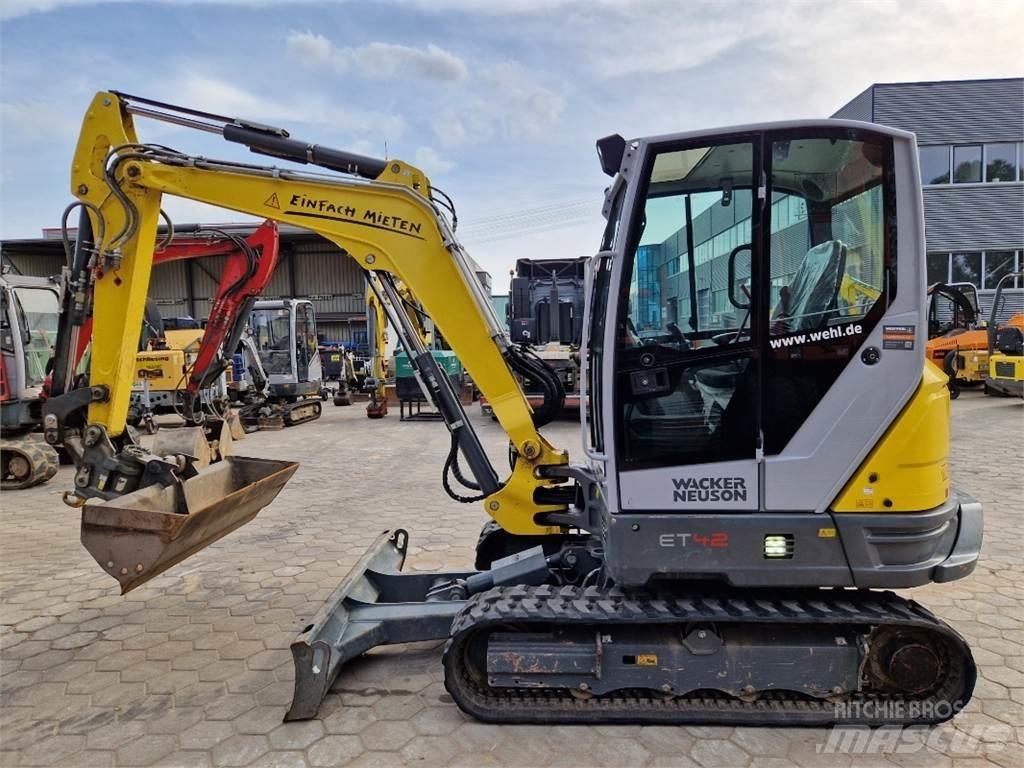 Neuson ET42 Мини-экскаваторы