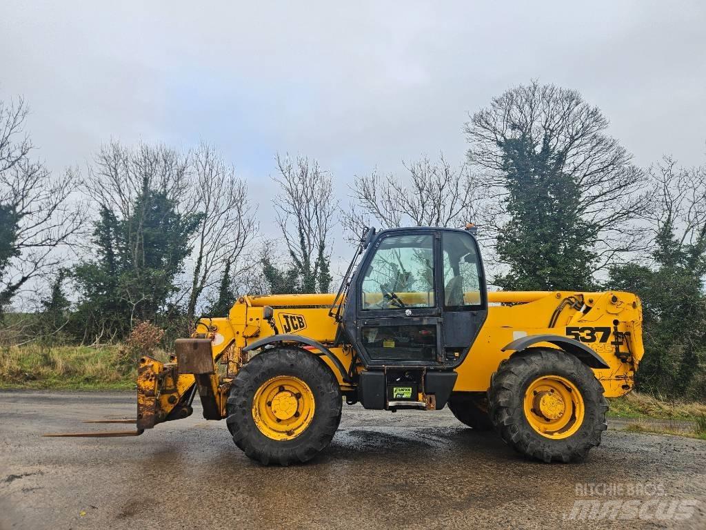 JCB 537-135 Телескопические погрузчики