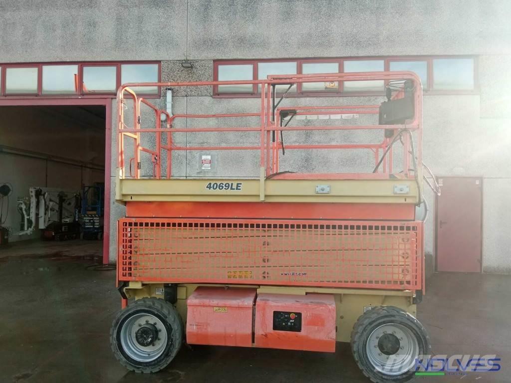 JLG 4069LE Ножничные подъемники