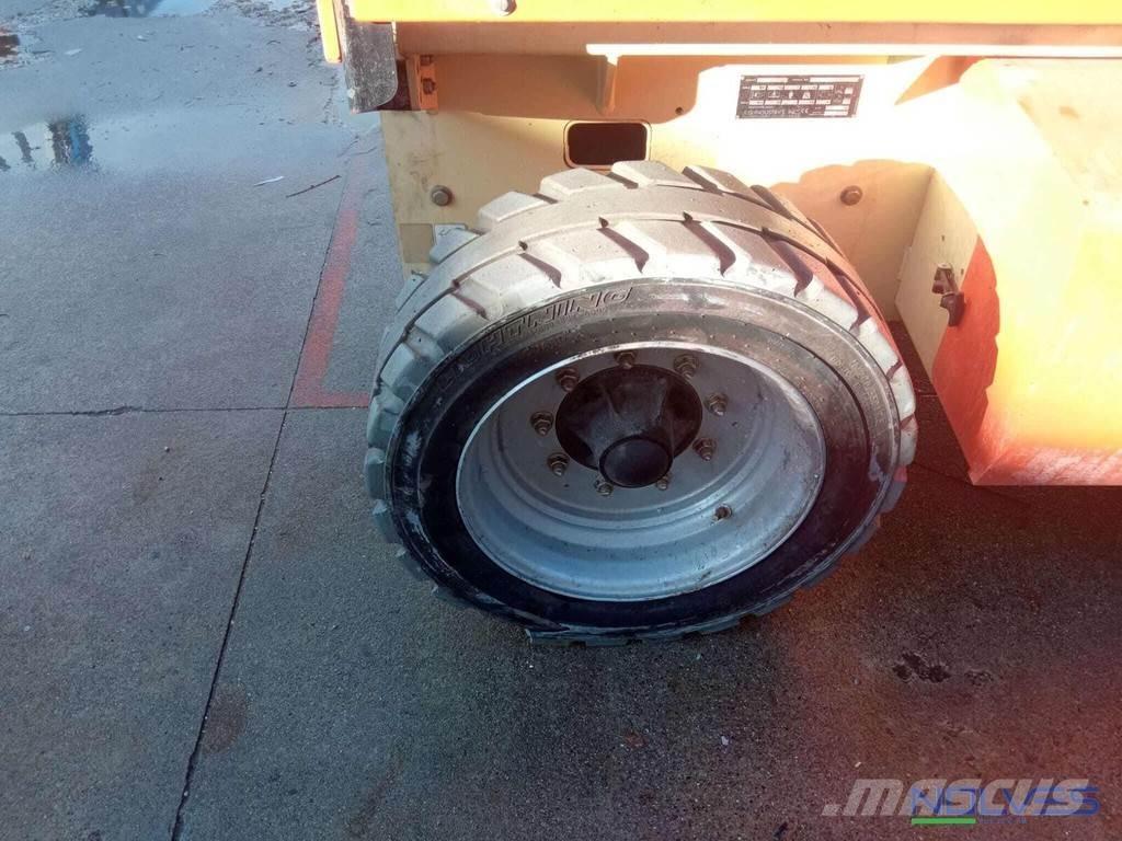 JLG 4069LE Ножничные подъемники