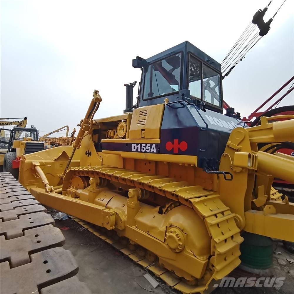 Komatsu D 155 A-2 Гусеничные бульдозеры