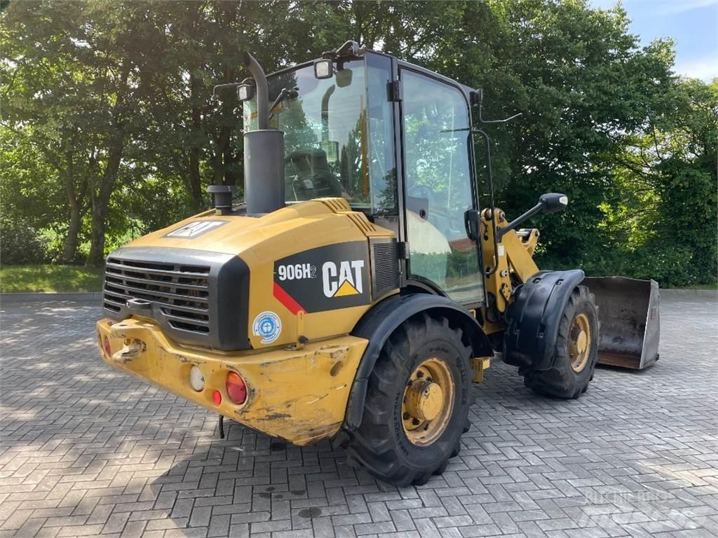 CAT 906H2 Фронтальные погрузчики