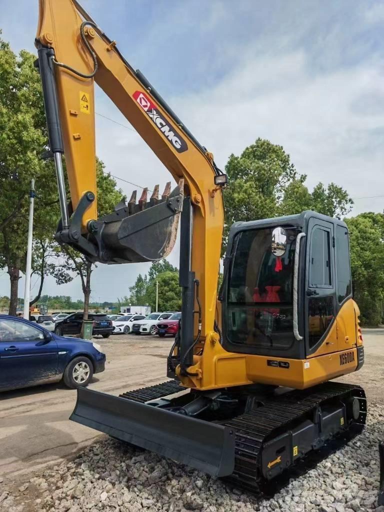 XCMG XE 60 DA Гусеничные экскаваторы