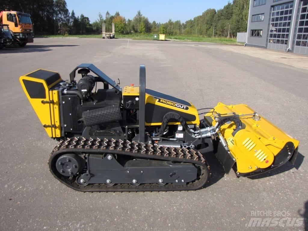 McConnel RoboCut Коммунальные машины