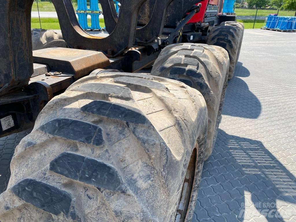 Komatsu 855 Форвардеры