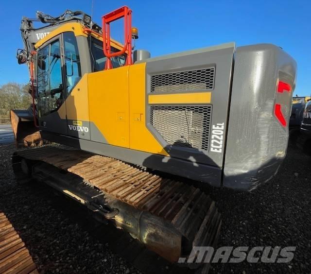 Volvo EC220EL Гусеничные экскаваторы