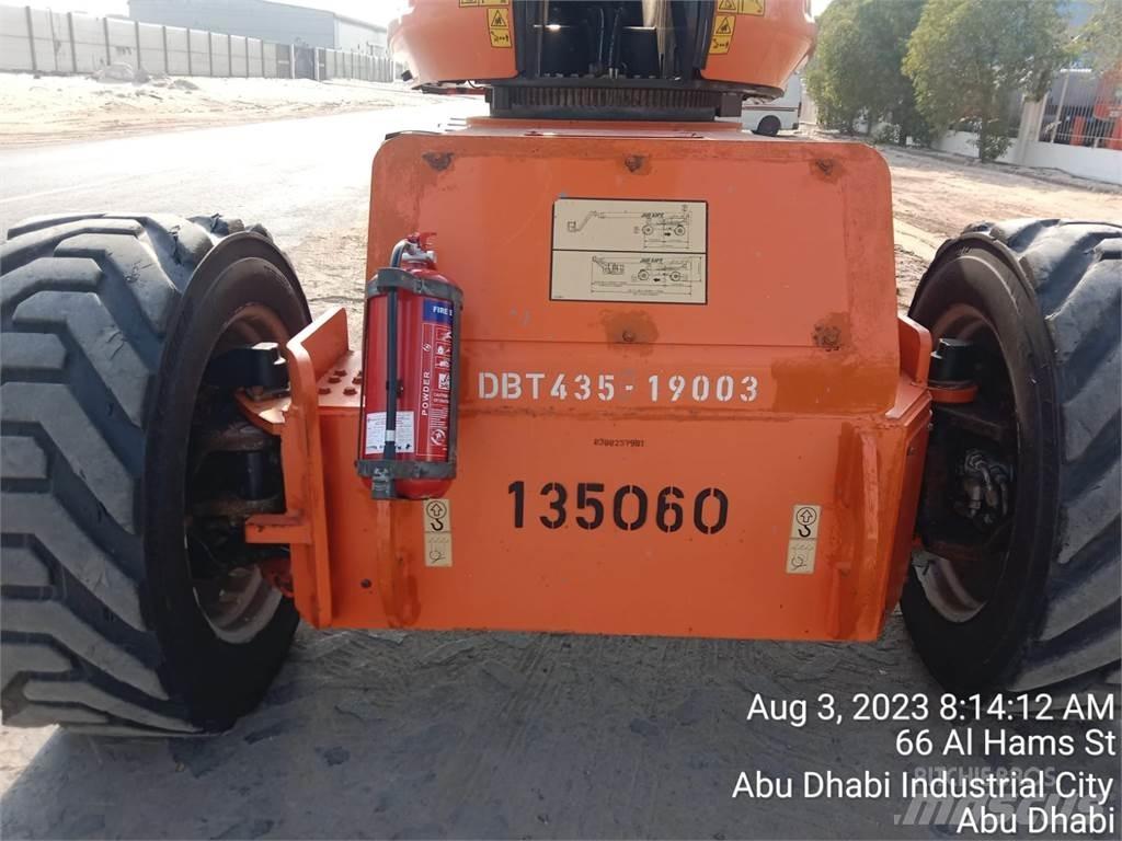 JLG 1350SJP Телескопические подъемники