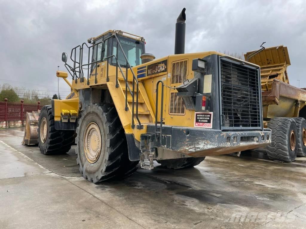 Komatsu WA 600-6 Фронтальные погрузчики