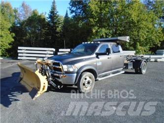 Dodge Ram 4500 HD Снежные отвалы и плуги