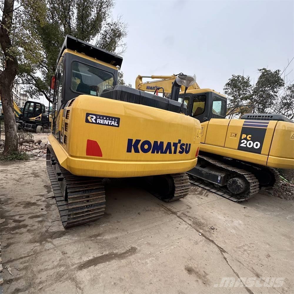 Komatsu PC 130-7 Гусеничные экскаваторы