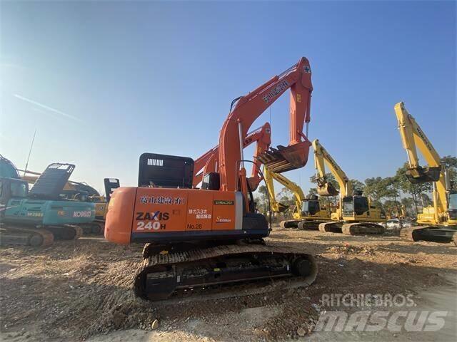 Hitachi ZX240H Гусеничные экскаваторы