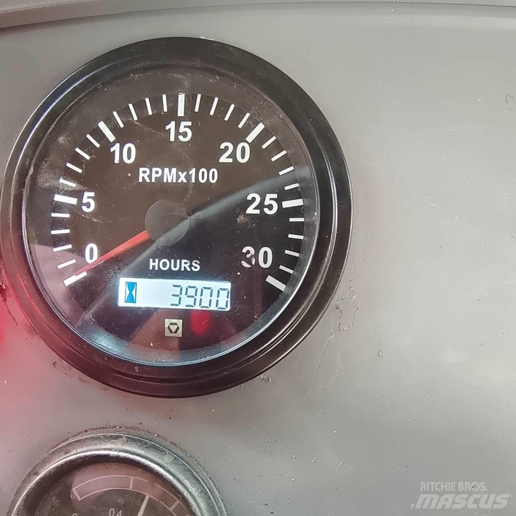 XCMG XS 223 J Грунтовые катки