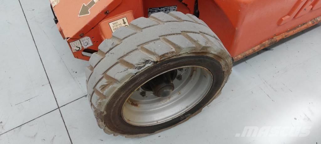 JLG E 450 AJ Коленчатые подъемники
