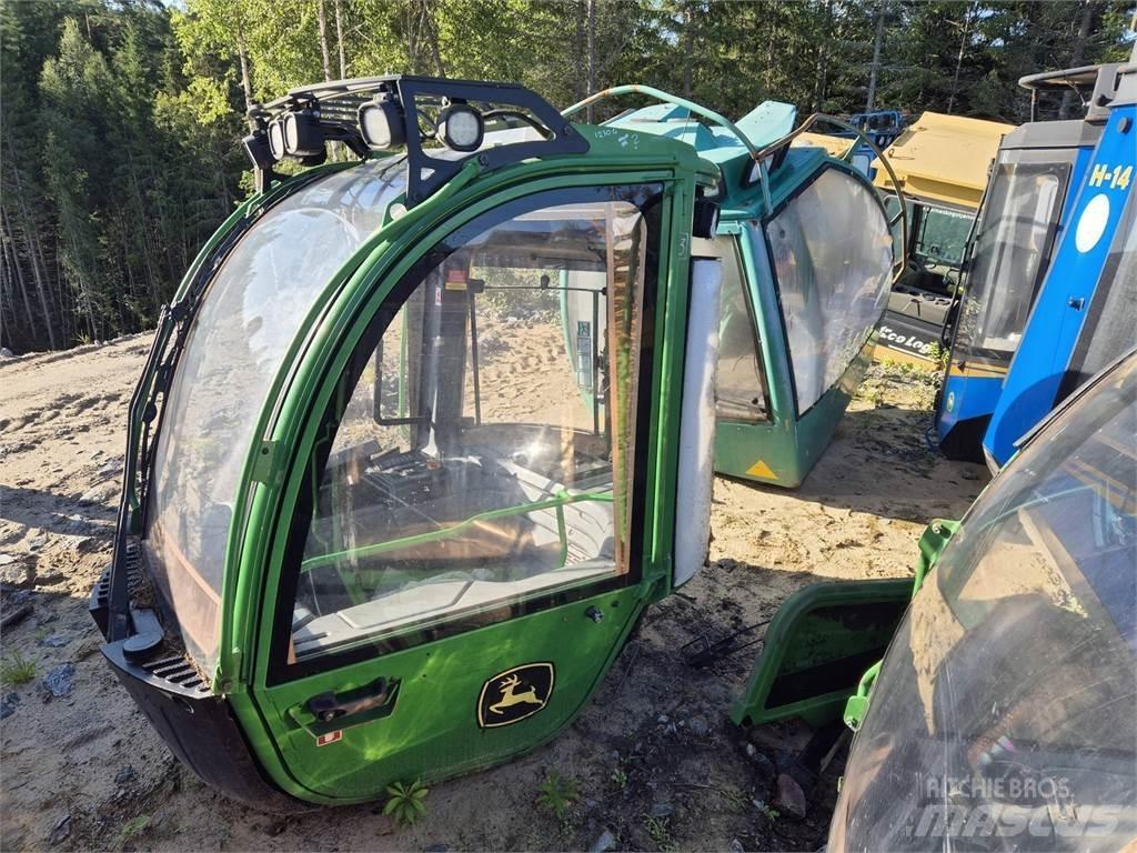 John Deere 1270G Кабины и интерьер