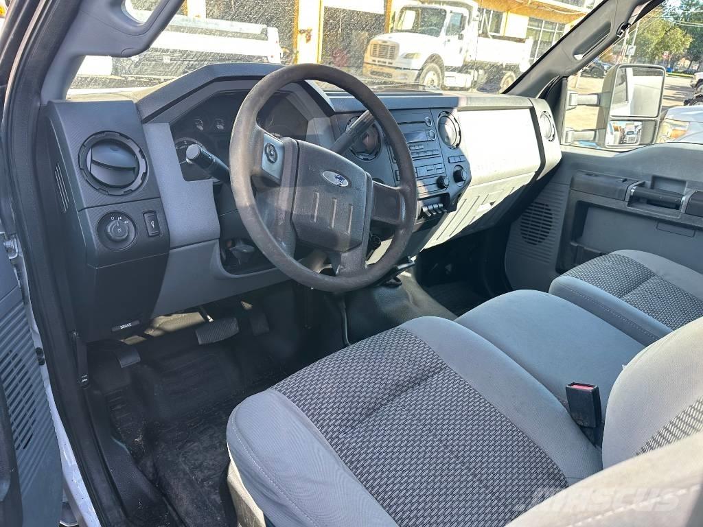 Ford F 550 SD Комбинированные дорожные машины