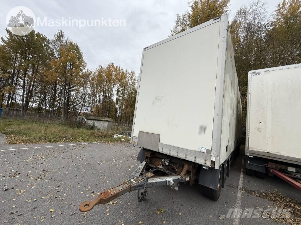 Närko D4HW13L62 Прицепы-фургоны