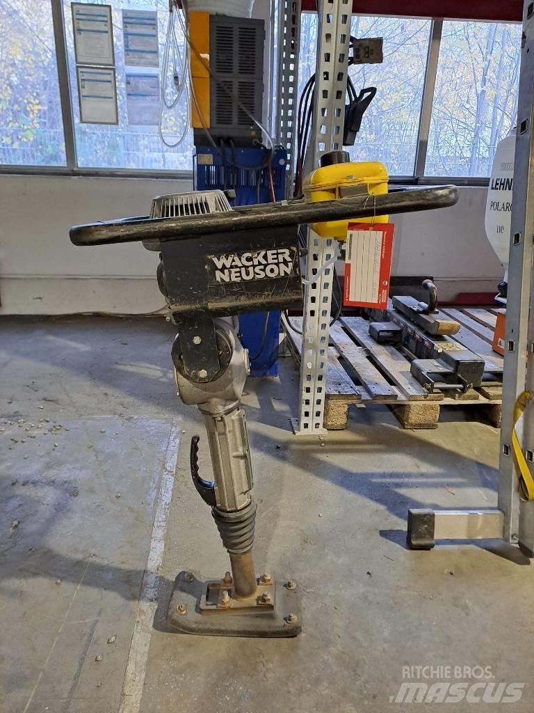 Wacker Neuson BS30 Трамбовщики