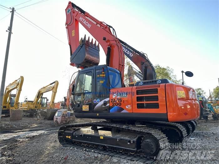 Hitachi ZX 200 Гусеничные экскаваторы