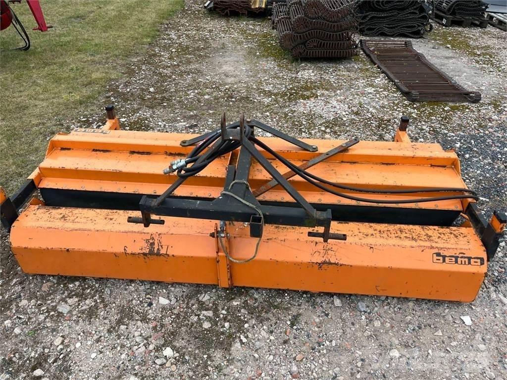 Bema 230 Вакуумные уборочные машины