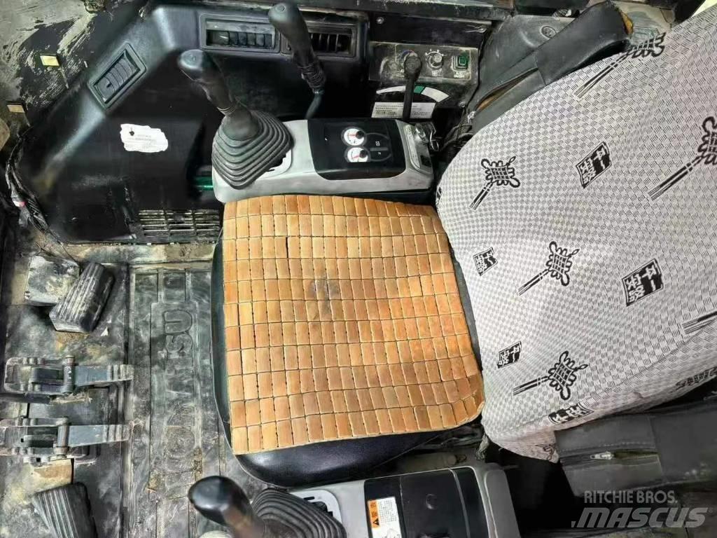 Komatsu PC 56 Гусеничные экскаваторы