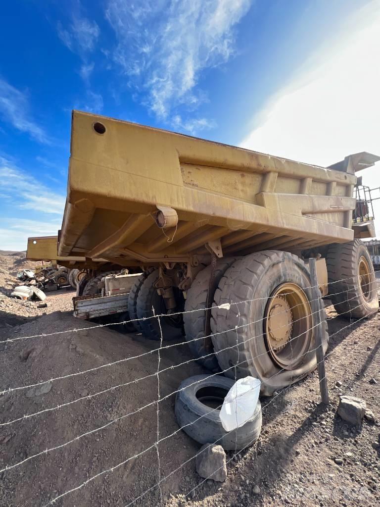 CAT 777 D Мини-самосвалы