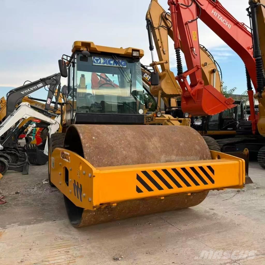 XCMG XS 143 Грунтовые катки