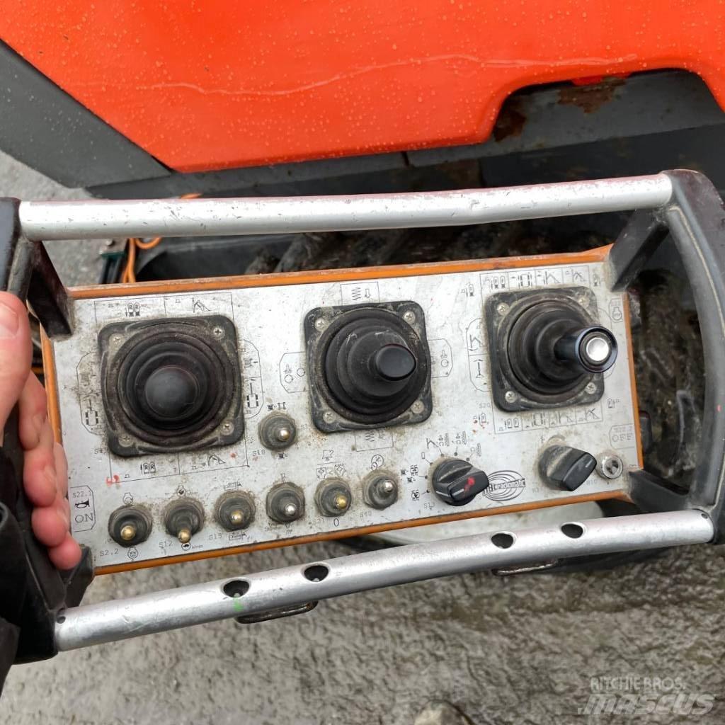 Sandvik DC 125R Буровые вышки