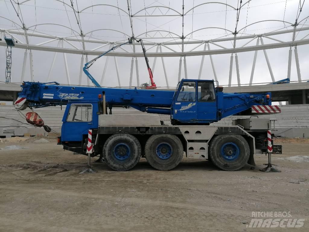 Liebherr LTM 1035 Автокраны