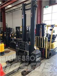 Combilift Combi WR Ручные штабелёры с электроподъёмом