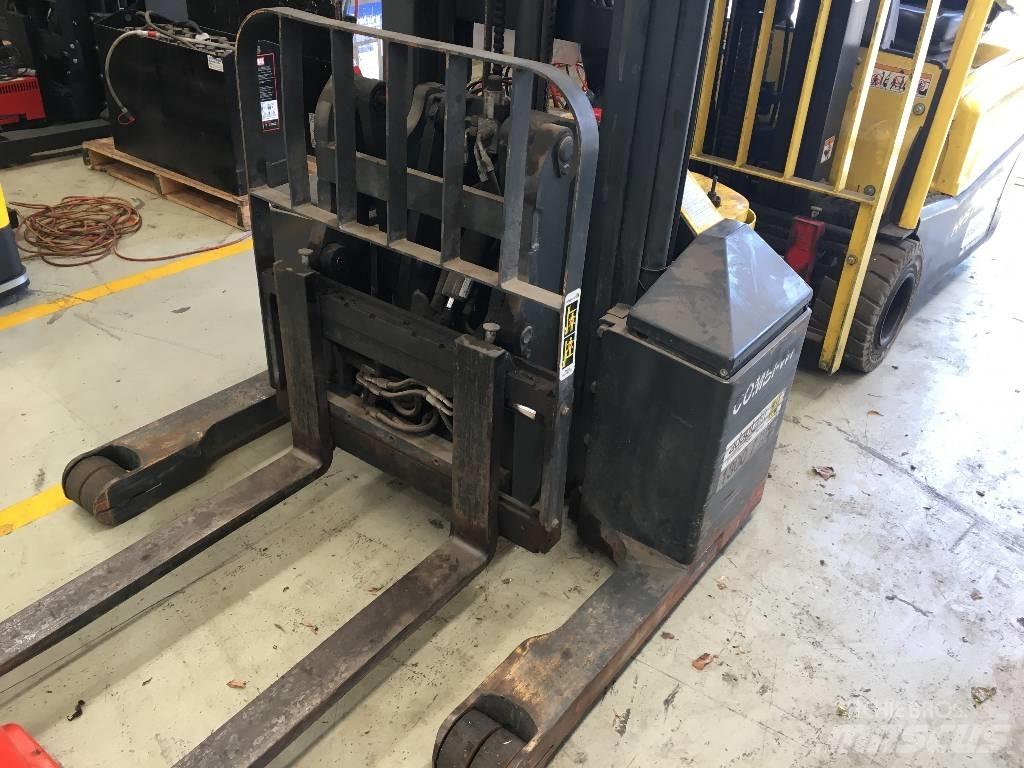 Combilift Combi WR Ручные штабелёры с электроподъёмом